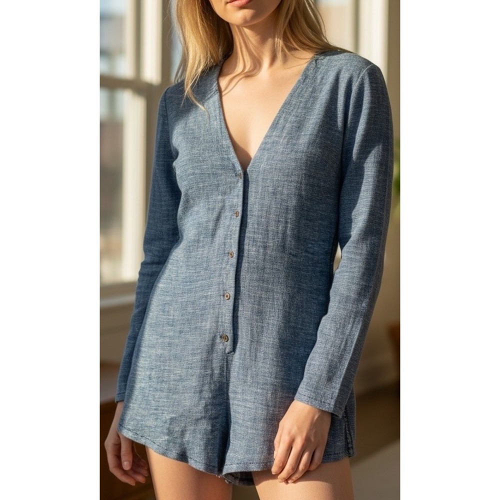 Stone Cold Fox BLUE LINEN Romper Size 2